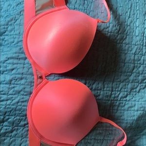 Victoria’s Secret 32dd